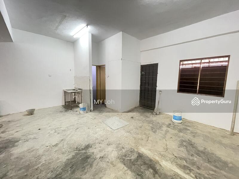 For Rent - 22x75 Taman Sri Melati Shop Selayang Jaya